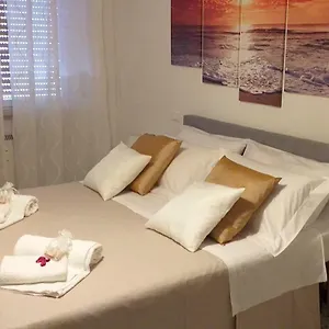 https://mare-sole-e-fantasia.hotelitalianriviera.com